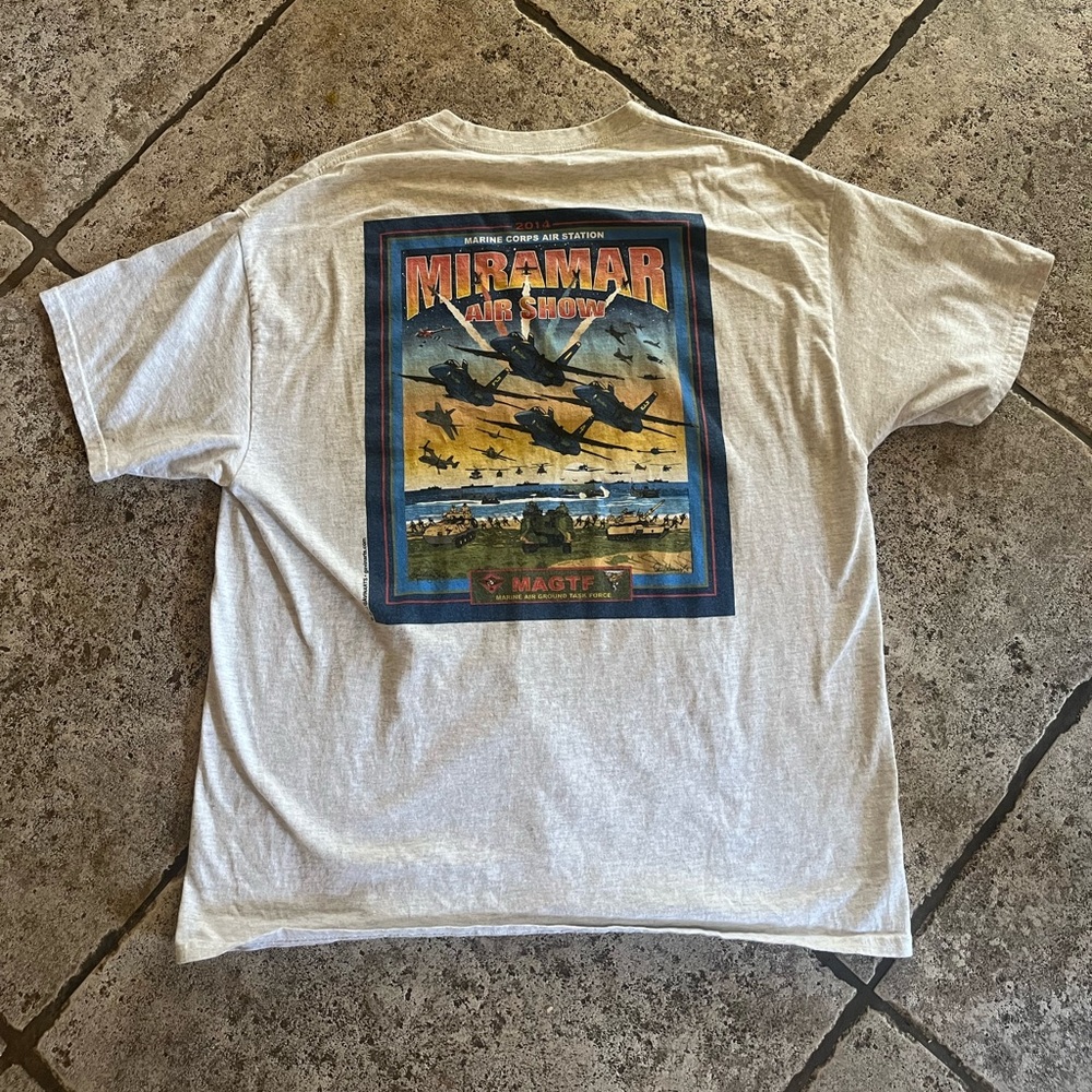 Gray Graphic Men's Shirt
